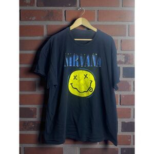 Urban Outfitters Nirvana Smiley Face Tee – Black – Size XL